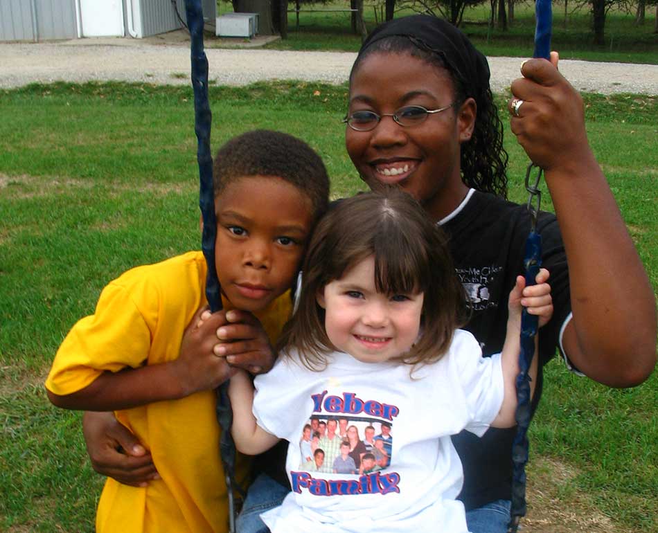 Shambrishia with kids